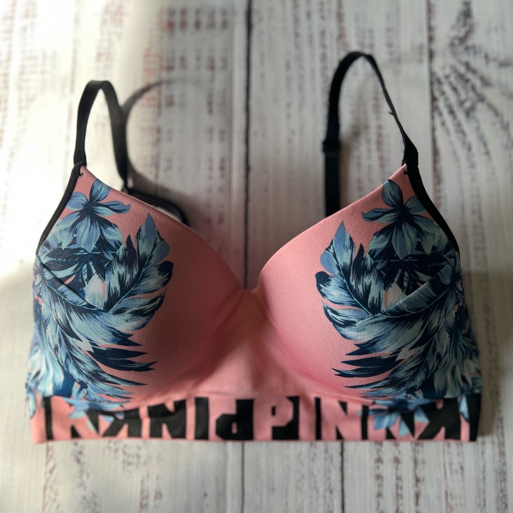 Victoria’s Secret Pink Cool & Comfy wireless bra blue tropical print SDD